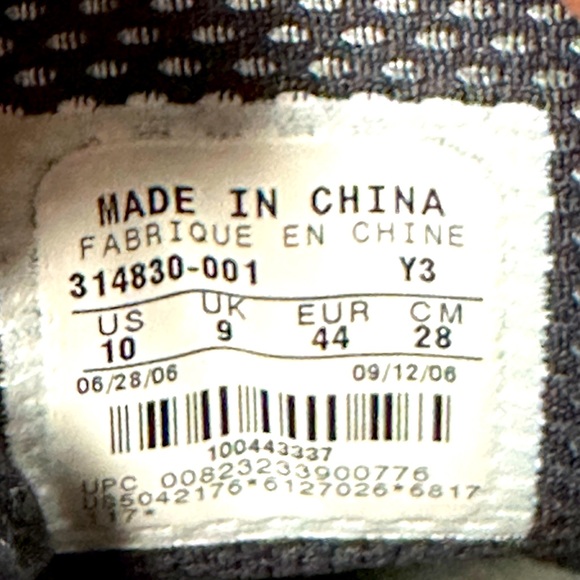 Tiger Woods Nike lace up golf shoes - Picture 6 of 6